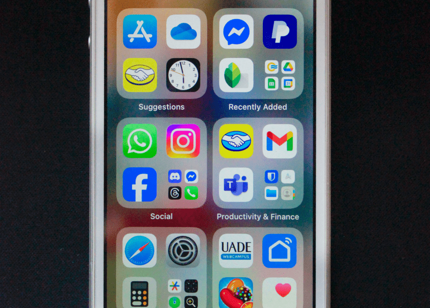 Illustration of The Difference Between a Companion Feature and a Full Port of an App