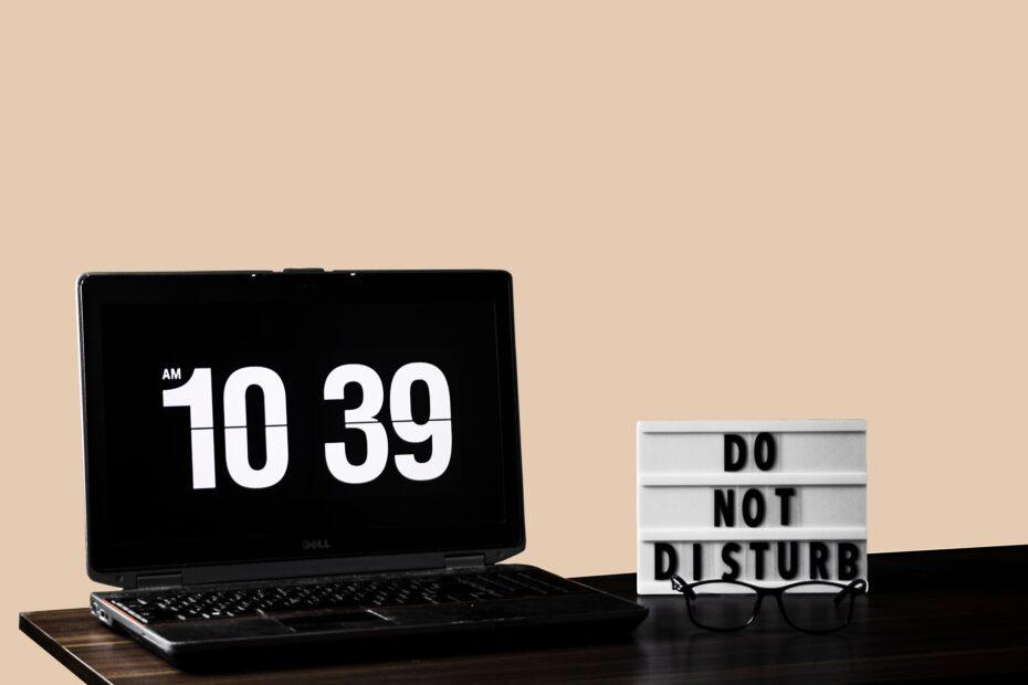 Illustration of Why Do Not Disturb Settings Now Sync Between Phone and Laptop