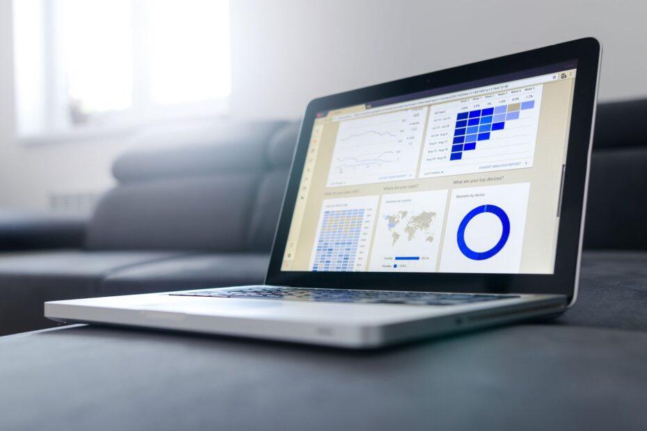 Illustration of Why Fitness and Health Data Often Ends Up on a Desktop Dashboard